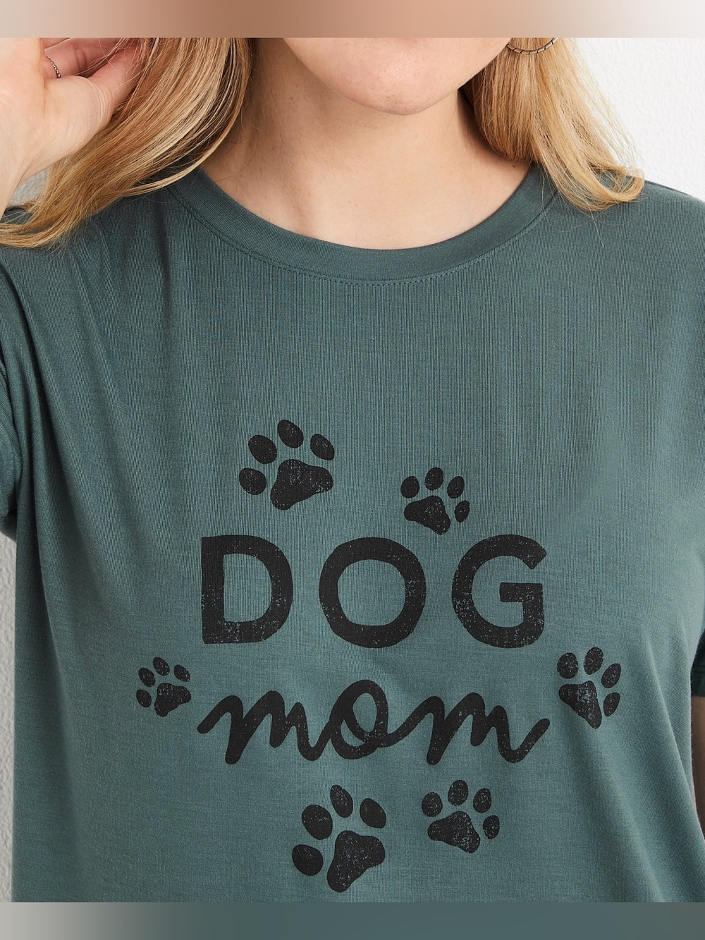 Maurices Dog Mom Graphic Tee Dark Teal Black Paws Short Sleeve Medium Women’s